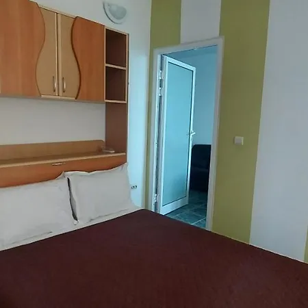 Semesteranläggning (resort) La Perla Bianca 3*