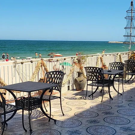 La Perla Bianca Semesteranläggning (resort) 3*