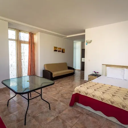 La Perla Bianca Resort