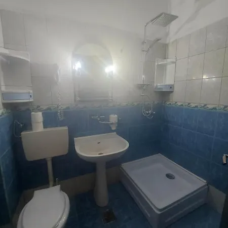 منتجع La Perla Bianca 3*