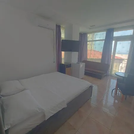 La Perla Bianca إيفوري نورد