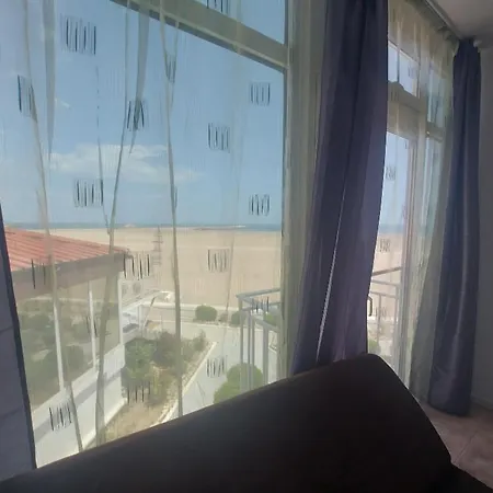 منتجع La Perla Bianca 3*