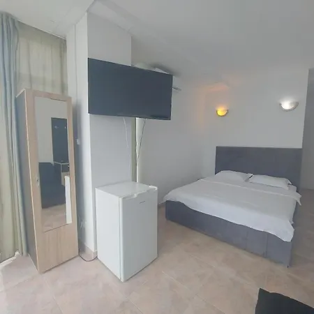 La Perla Bianca Semesteranläggning (resort) 3*
